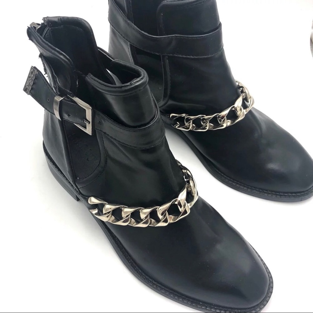 Korean Booties